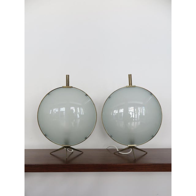 French Glass and Brass Table Lamps, 1950s, Set of 2 For Sale - Image 4 of 13
