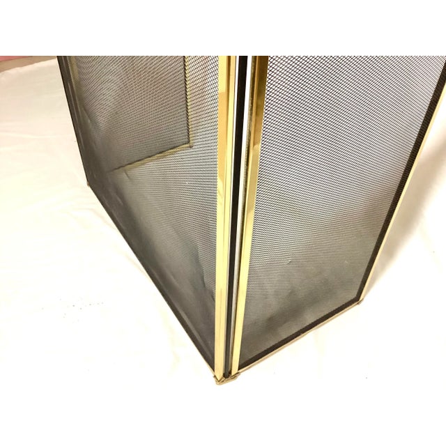 1980s Vintage French Style Brass and Mesh Fireplace Screen For Sale - Image 5 of 10