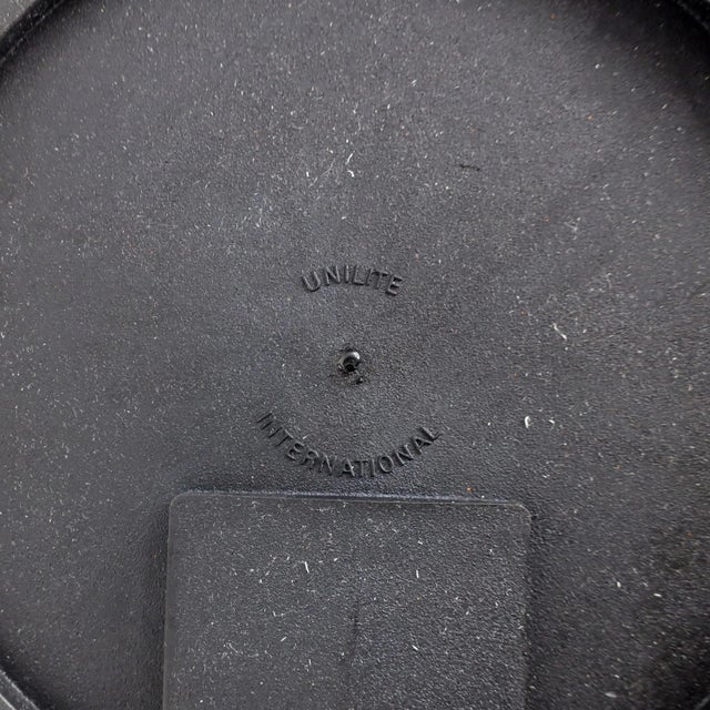 Vintage Red and Black Desk Lamp With Metal Shade For Sale - Image 10 of 11