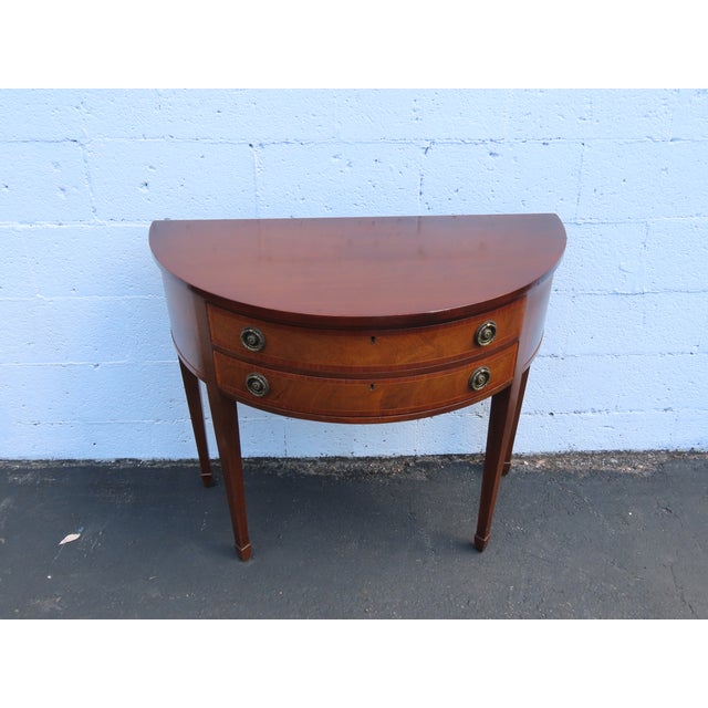 This high quality Buffet is made out of wood, mahogany, veneer, and metal. This Buffet has a lovely Traditional style and...
