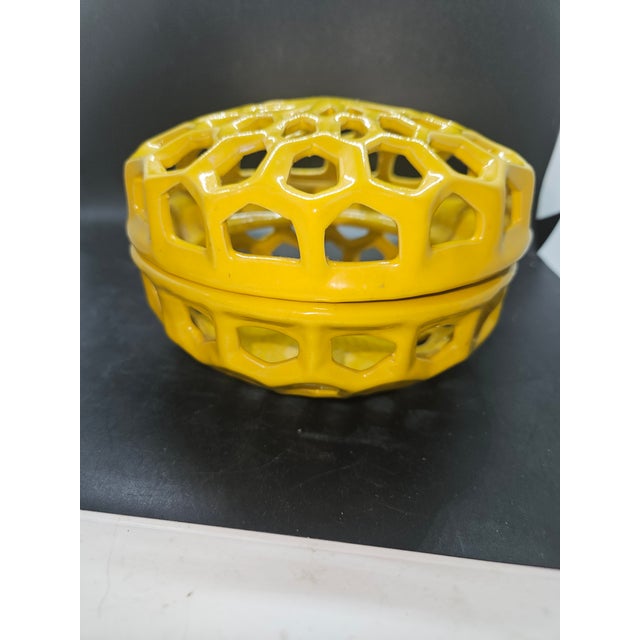 Mid-Century Modern Vintage 90's Reticulated Honey Comb Inspired Handcrafted Ceramic Covered Bowl For Sale - Image 3 of 5