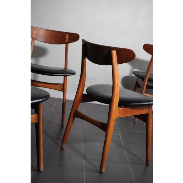 CH 30 Chairs by Hans J. Wegner for Carl Hansen & Søn, Denmark, 1960, Set of 4 For Sale - Image 14 of 18