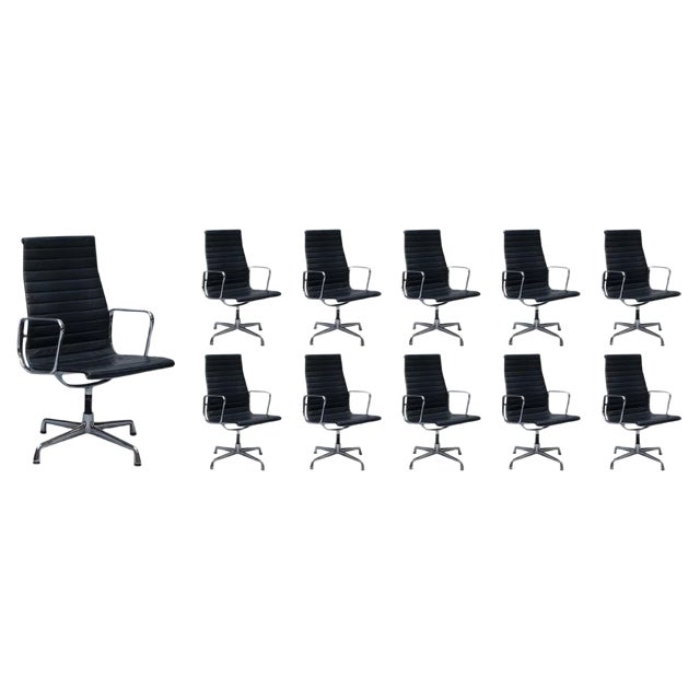 Black Leather Swivel Office Chairs from Vitra For Sale