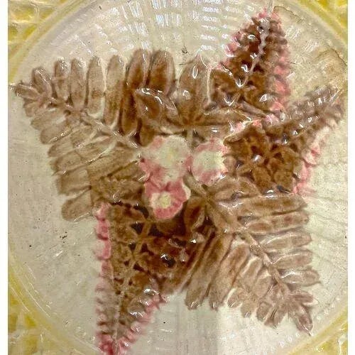 French Antique Majolica Fern Leaf & Basket Weave Plate For Sale - Image 3 of 4