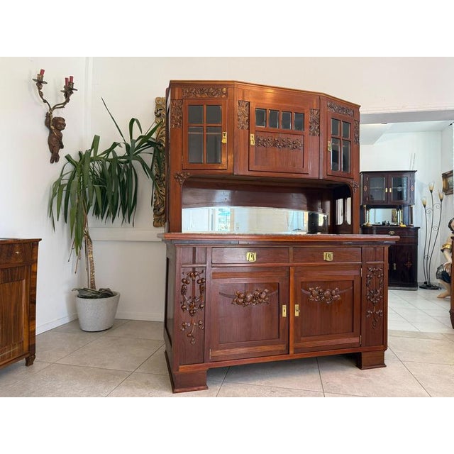 Art Nouveau Buffet in Oak Veneer, 1920s For Sale - Image 3 of 13