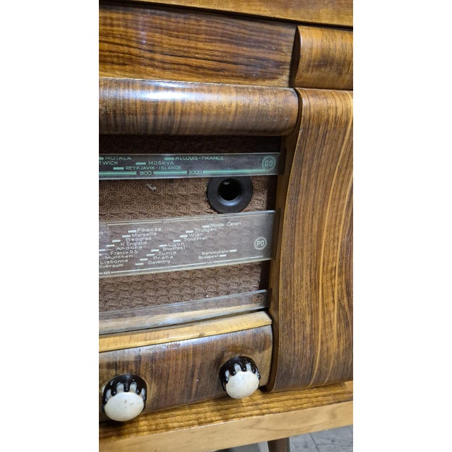 Vintage Art Deco Radio Gramophone Cabinet with Garrard R.C.72 Record Changer and Wooden Case, 1940s For Sale - Image 3 of 16