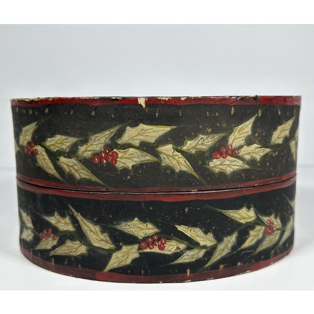 Folk Art Mid 20th Century Folk Art Hand Painted Christmas Box: Happy Holidays Decor For Sale - Image 3 of 10