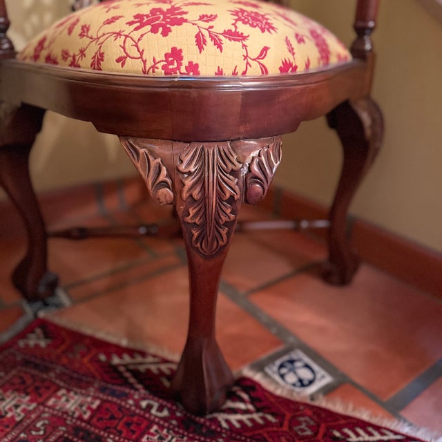 Wood Vintage Hand Carved Mahogany Chippendale Parlor Settee Chairs Set For Sale - Image 7 of 9