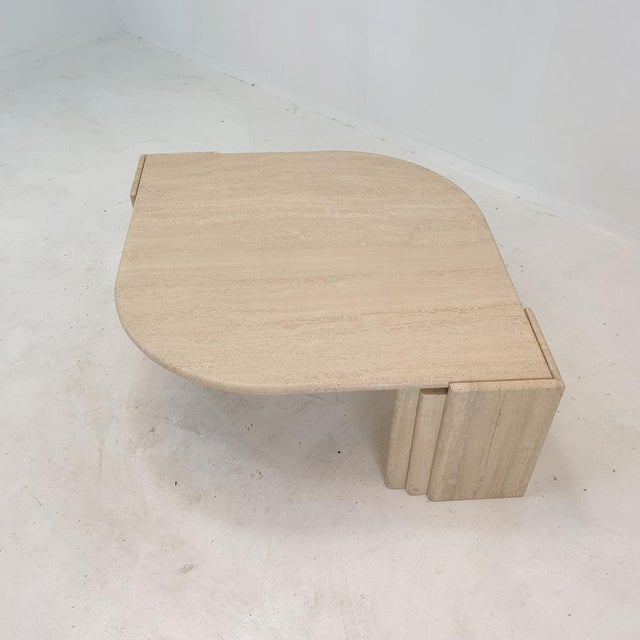Italian Oval Coffee Table in Travertine, 1980s For Sale - Image 4 of 18