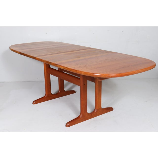 Mid-Century Extendable Dining Table in Teak from Glostrup, Denmark, 1960s, in Very Good conditions. Designed 1970 to 1979...
