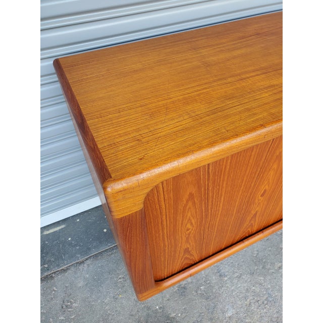 Wood 1970s Danish Modern Credenza For Sale - Image 7 of 14