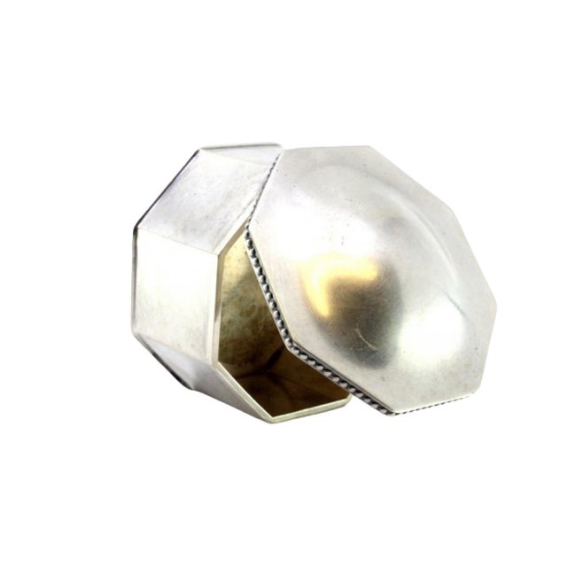 Silver Octagonal Silver Box with Pearls Hinged Lid For Sale - Image 8 of 8