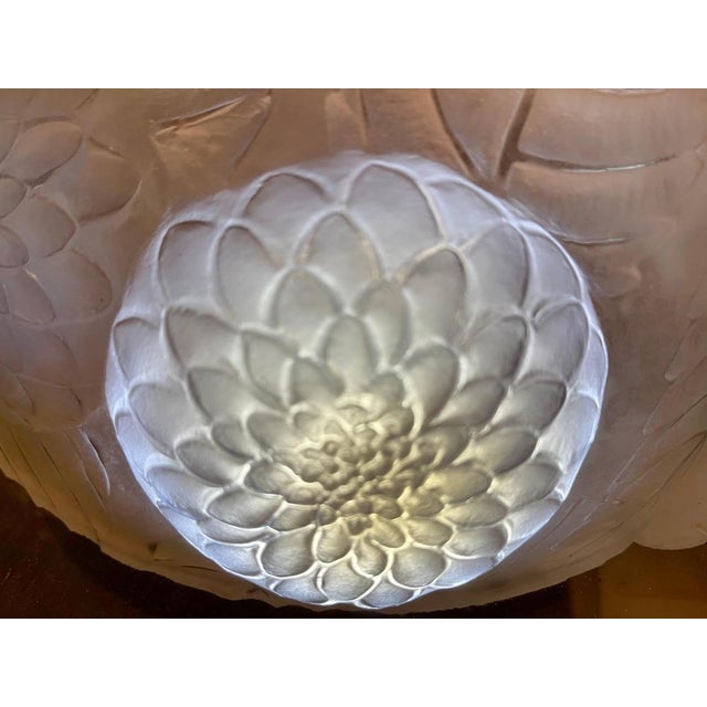 Vintage French Opalescent Glass Wall Light by René Lalique, 1921 For Sale - Image 3 of 7