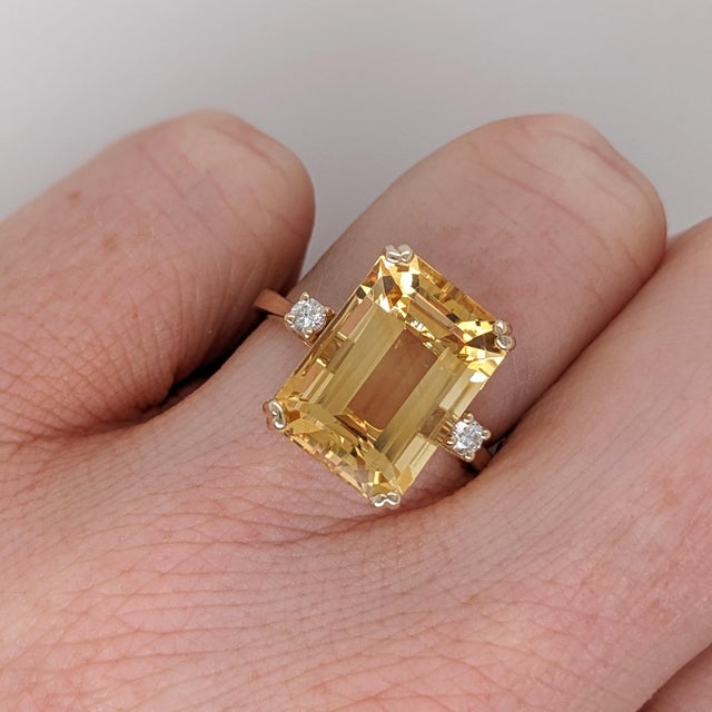 7ct Citrine Ring w Earth Mined Diamonds in Solid 14K Yellow Gold EM 14x10mm For Sale - Image 4 of 10
