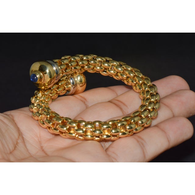 Late 20th Century Rare Fope Flex’it Blue Sapphire Woven Wrap Bangle Bracelet in 18k Yellow & White Gold For Sale - Image 10 of 17