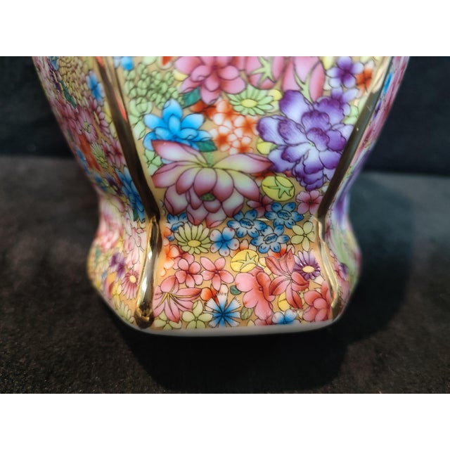 Early 20th Century Chinese Ceramic Vase,Qianlong Marked Famille Rose Gold Drawing Porcelain Vase Hand Painted Flowers Pattern For Sale - Image 5 of 11
