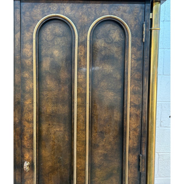 Brass Mid 20th Century Hollywood Regency Burl and Brass Armoire by Mastercraft For Sale - Image 8 of 18