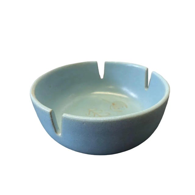 Marshall Studios Light Blue Ceramic Catchall Ashtray by Gordon and Jane Martz for Marshall Studios For Sale - Image 4 of 7
