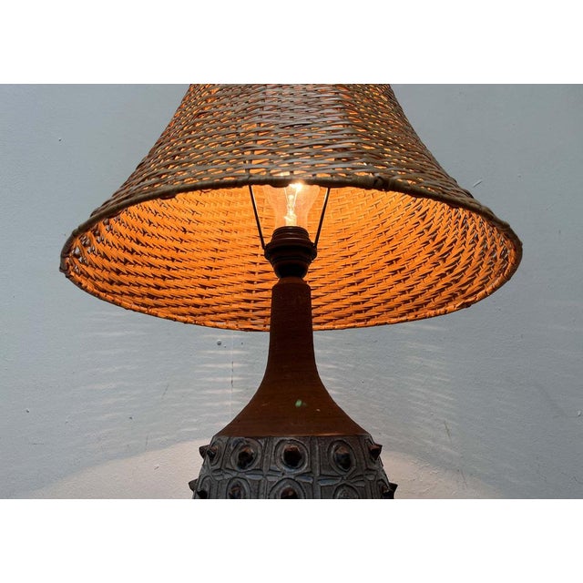 Mid-Century Modern Danish Studio Pottery Table Lamp from Jette Hellerøe, 1960s For Sale - Image 5 of 18