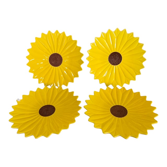 Late 20th Century Ceramic Yellow Sunflower Shaped Harvest Spice Serving Plates - Set of Four For Sale - Image 6 of 6