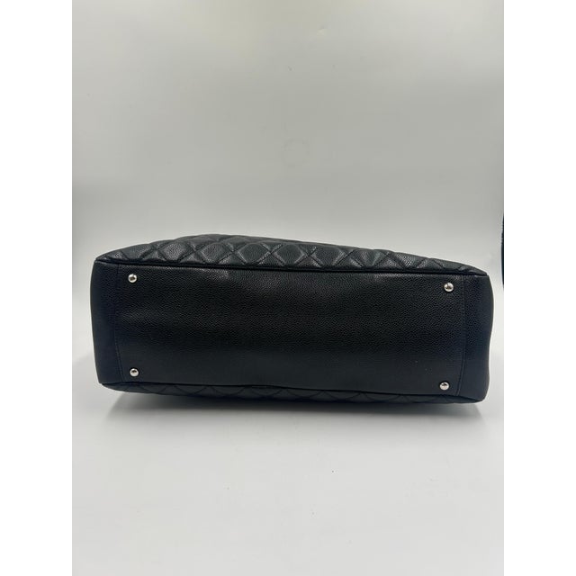 Chanel Black Quilted Leather Tote Bag For Sale - Image 10 of 12
