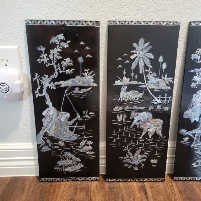 1970s VTG Rare Set of 4 Panels Vietnamese Mother of Pearl Inlay Lacquer Fishing Hunting Plaques Farm Life MCM Sơn Mài For Sale - Image 5 of 18
