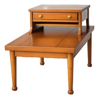 Mid-Century American of Martinsville Traditional Farmhouse Side Table For Sale