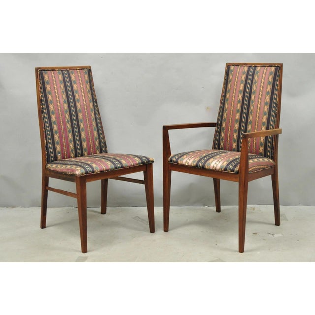 Vintage Mid Century Modern Walnut Modernist Dining Room Chairs by Dillingham - Set of 6. Set includes (2) Armchairs, (4)...