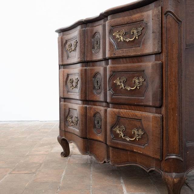 18th Century Louis XV Walnut Chest of Drawers, 1780 For Sale - Image 9 of 16
