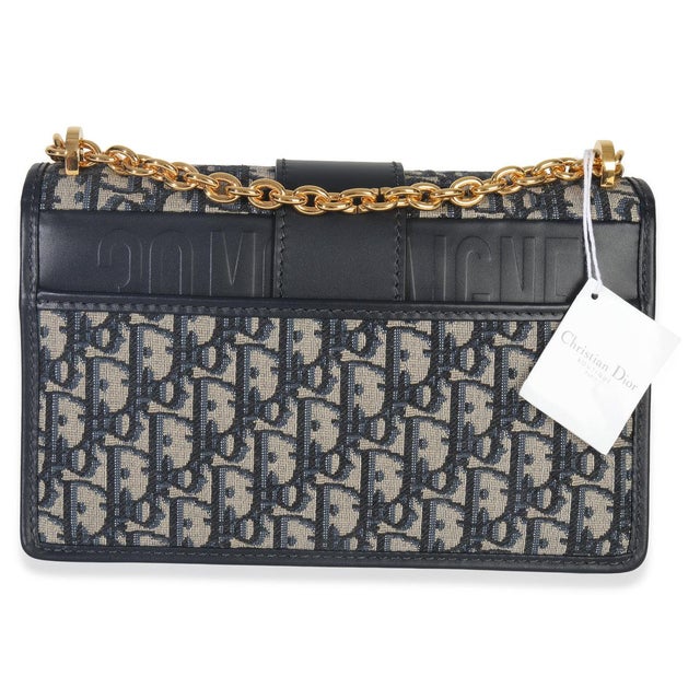 Christian Dior Blue Oblique Dior 30 Montaigne Chain Bag For Sale - Image 4 of 9