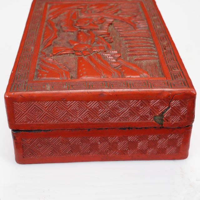 Chinese Rectangular Cinnabar Lacquer Box 19th Century For Sale - Image 15 of 18