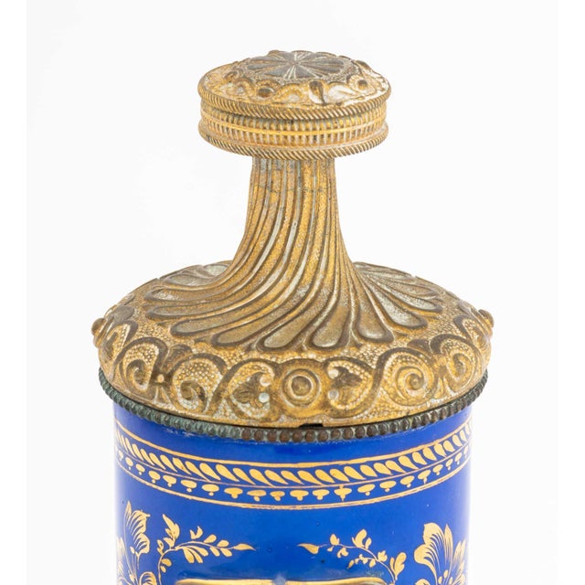 French Porcelain and Bronze Encrier a Pompe For Sale - Image 4 of 8