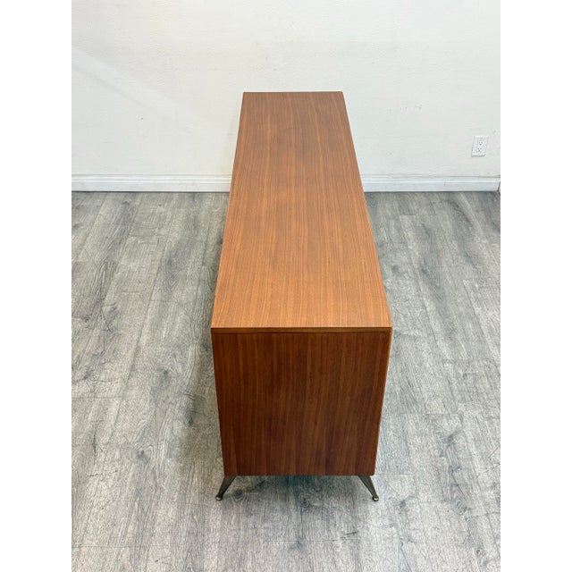 RWAY Mid Century Modern R Way Dresser For Sale - Image 4 of 11
