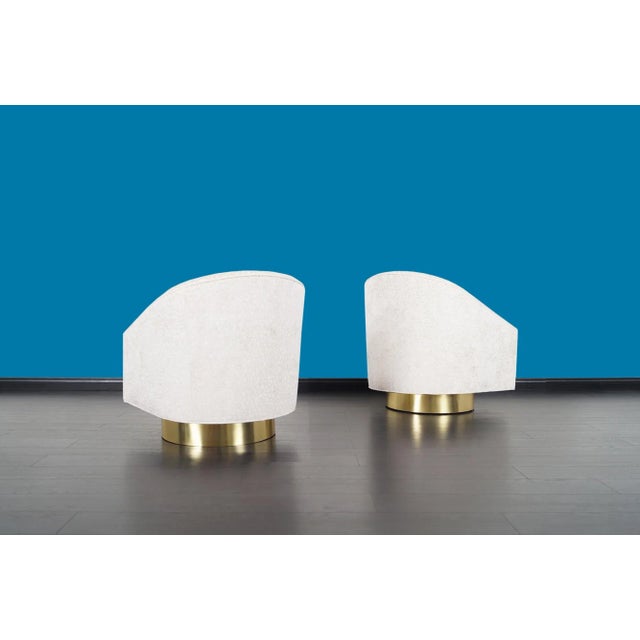 1960s Mid-Century Modern Brass Swivel Lounge Chairs Attributed to Milo Baughman For Sale - Image 5 of 12