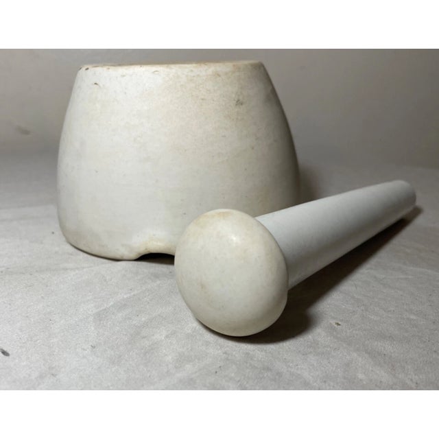 American Share Rare Antique Porcelain Apothecary Standard Acid Resisting Usa Mortar and Pestle For Sale - Image 3 of 11