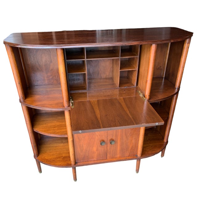 Mid Century Modern Style Bookcase For Sale - Image 4 of 9