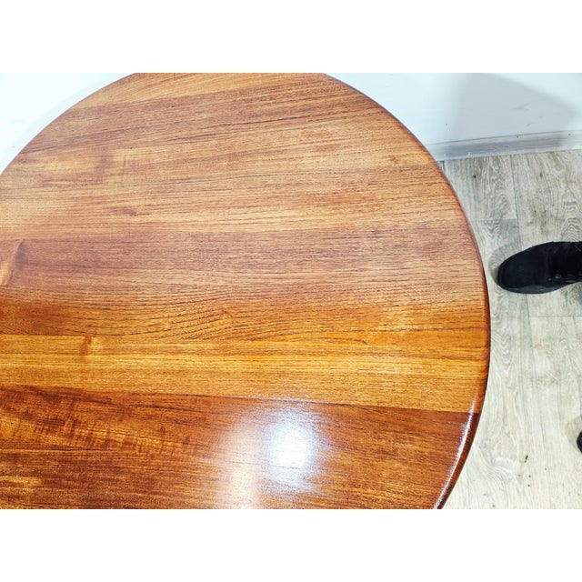 Wood Round Teak Model 59 Coffee Table by Niels Bach, Denmark, 1960s For Sale - Image 7 of 16