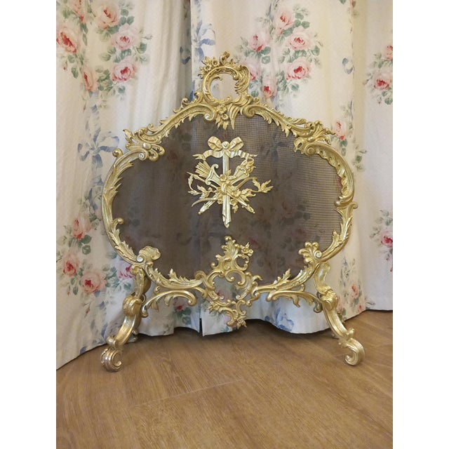 Elegant Louis XV style fireplace screen. Napoleon III period. Fully cleaned.