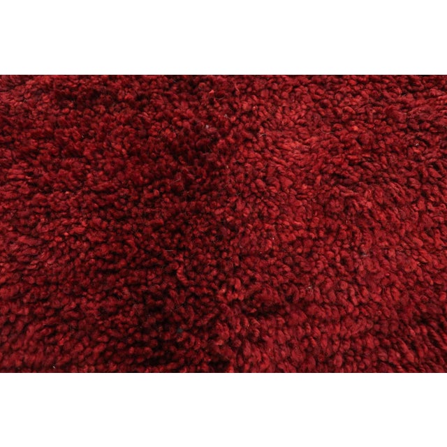 Berber Tribes of Morocco Vintage Beni Mrirt Moroccan Rug - 03'09 X 10'01 For Sale - Image 4 of 8