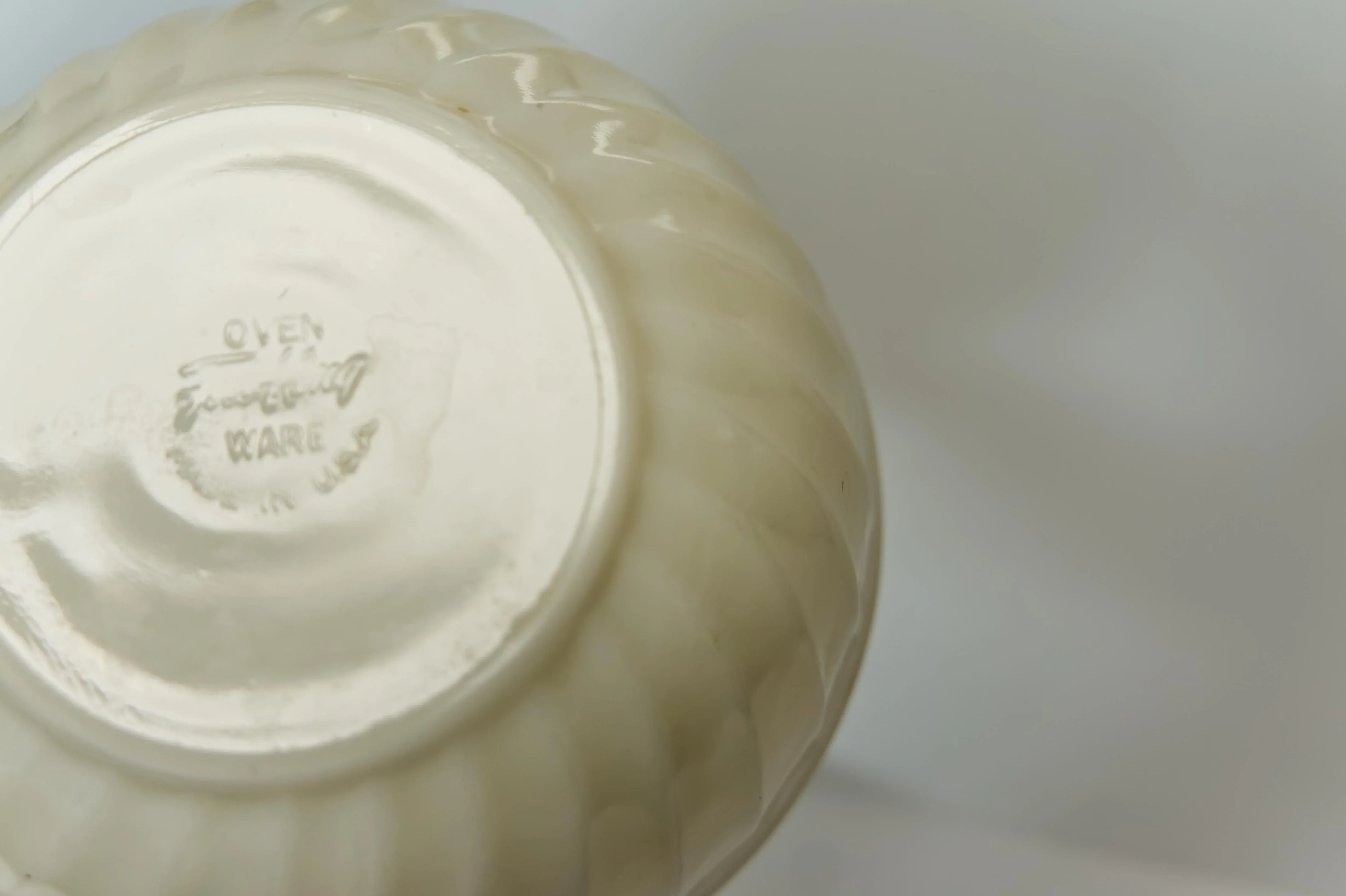 Fire King Anchor Hocking Ivory Swirl Mixing Bowls a Pair | Chairish