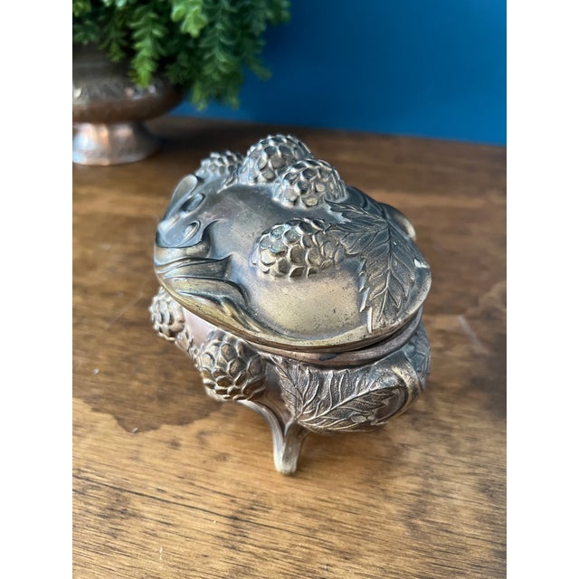1910s Art Nouveau Ornate Footed Metal Trinket Box For Sale - Image 13 of 18