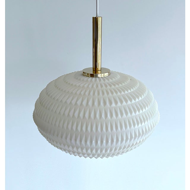 Mid-Century Modern Vintage Scandinavian Cocoon Pendant Light, 1950s For Sale - Image 3 of 17
