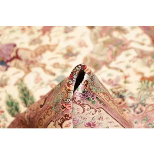 Hand-Knotted Ghom Rug in Fine Silk For Sale - Image 10 of 11