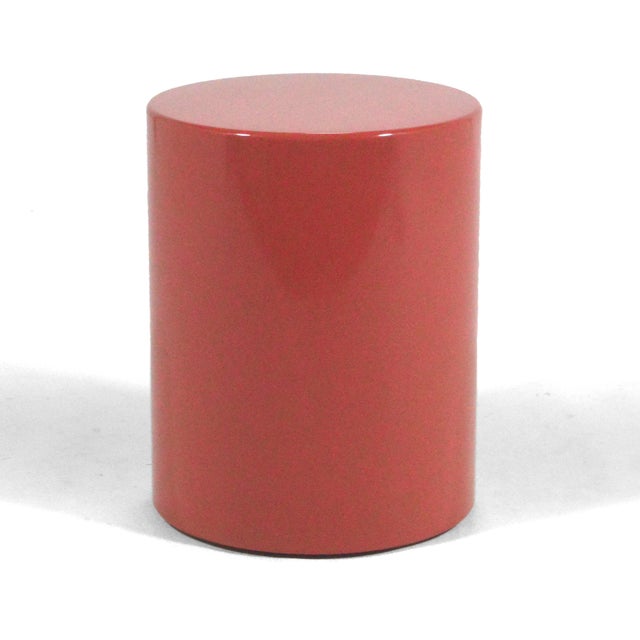 Postmodern 1980s Metro Cylindrical Side Table / Pedestal Desert Red For Sale - Image 3 of 9