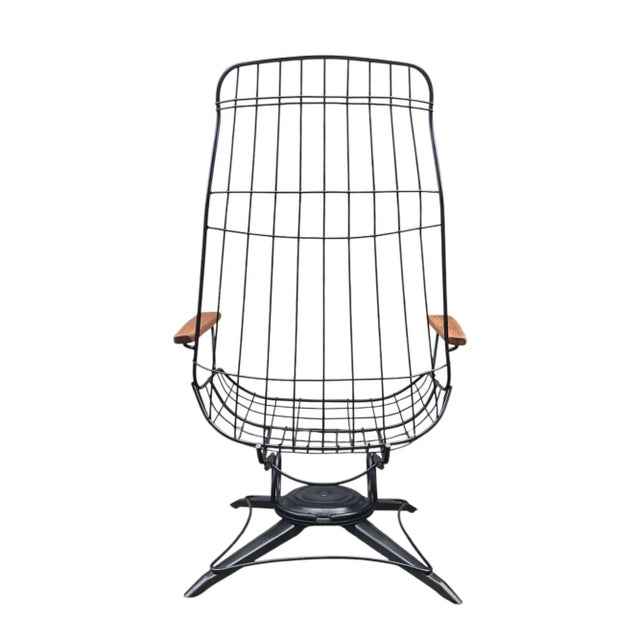 Wood Vintage Homecrest High-Back Wire Lounge Mid-Century Modern Chair With Custom Teak Armrests – Rare Vintage For Sale - Image 7 of 12