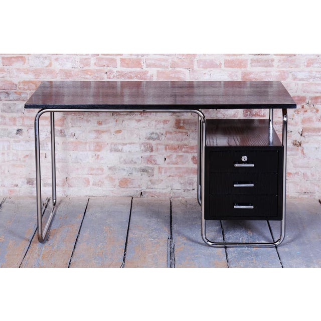 Bauhaus Writing Desk in Beech and Chrome attributed to Robert Slezák for Slezak Factories, Czechoslovakia, 1930s For Sale - Image 4 of 15