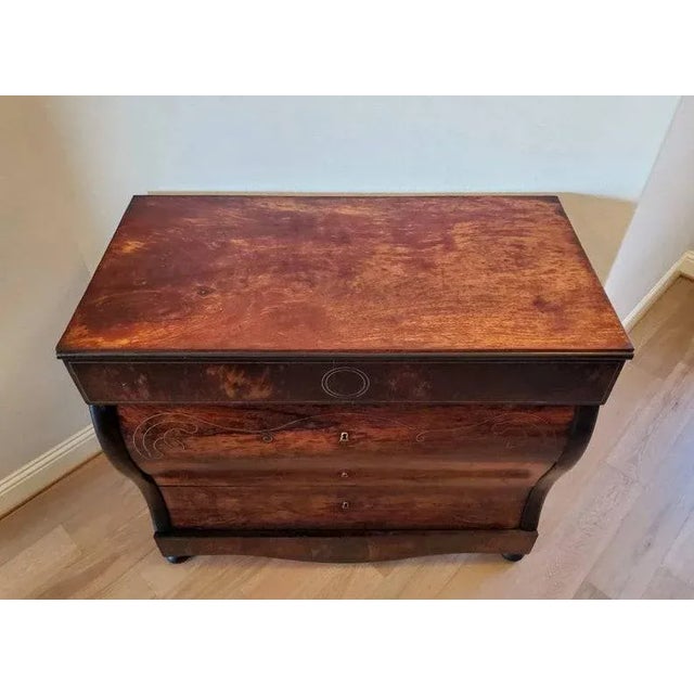 Spanish 19th Century Spanish Rosewood Bombe Commode For Sale - Image 3 of 11