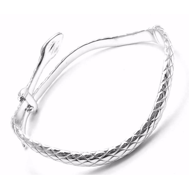 Metal Tom Ford 18k White Gold Diamond Snake Bangle Bracelet For Sale - Image 7 of 11