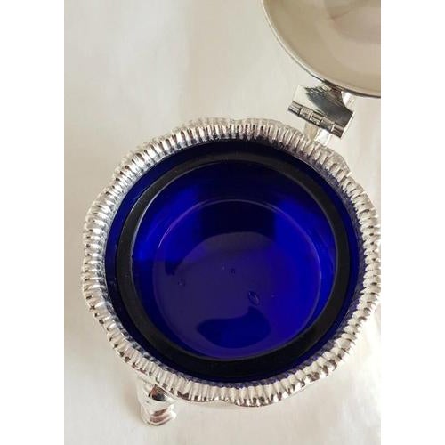 Sterling Silver Mustard Pot and Spoon from Edward Barnard & Sons, London, 1960, Set of 2 For Sale - Image 17 of 18