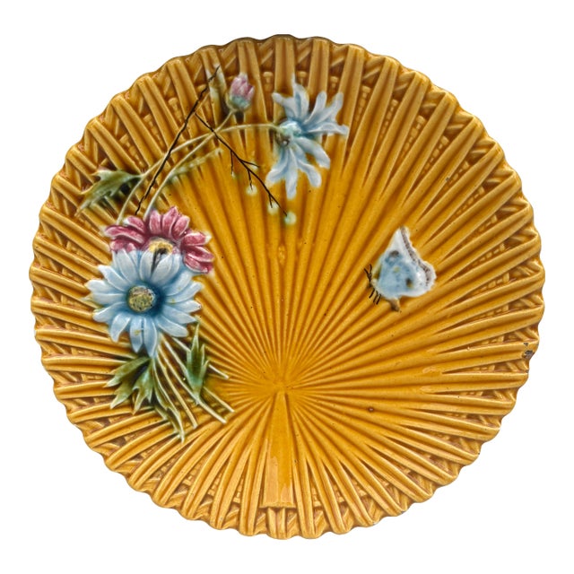 Yellow Majolica Wheat & Butterfly Plate Villeroy Boch For Sale
